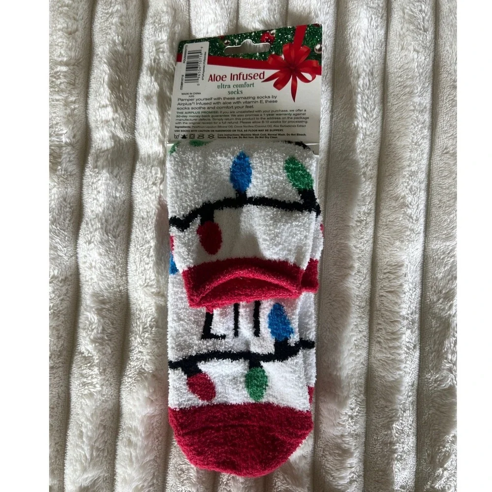 Airplus Women's Aloe Infused Ultra‎ Comfort Socks Get Lit Christmas Lights